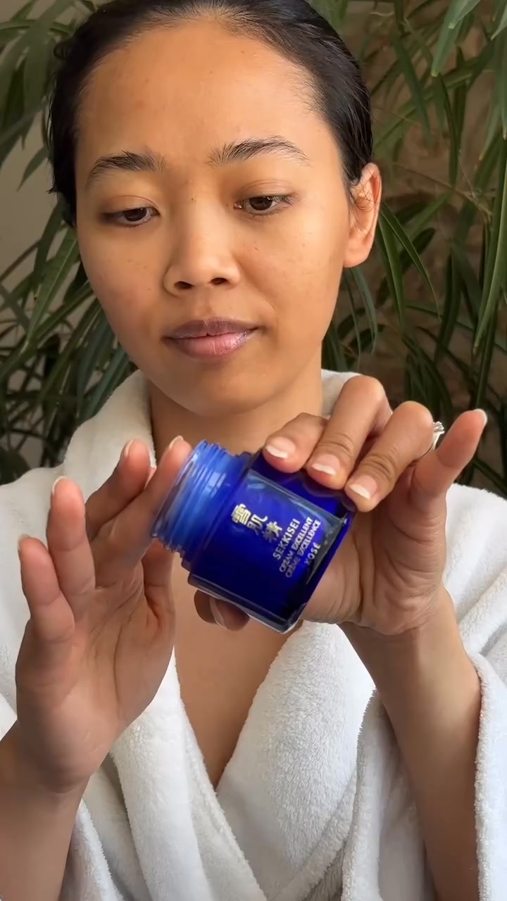 SEKKISEI Facebook ad: Luxurious Anti-Aging Cream
