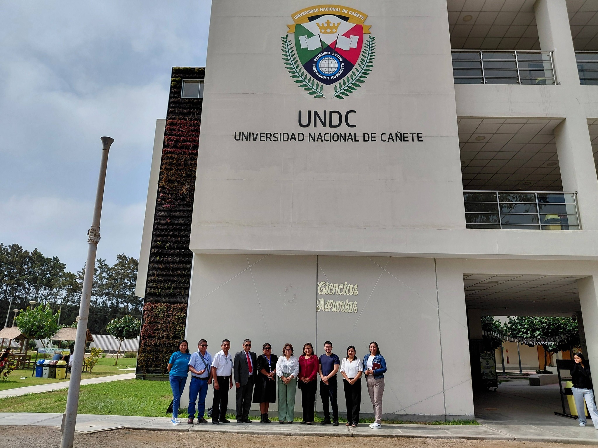 Luz Marina Peralta Valdivia Facebook ad: Impulsando alianzas que abren oportunidades para nuestros…