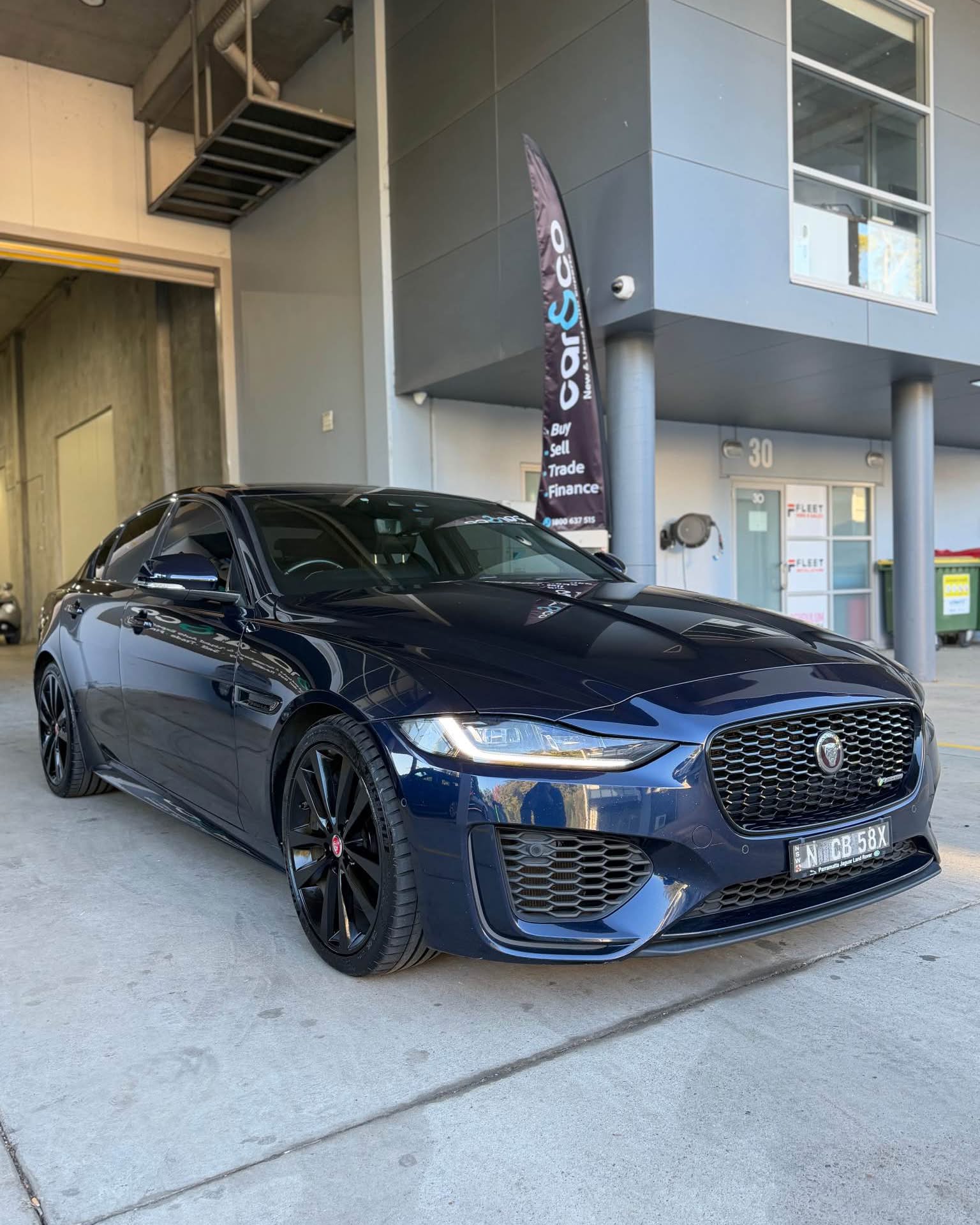 Ziko Vesco Facebook ad: 2020 Jaguar XE