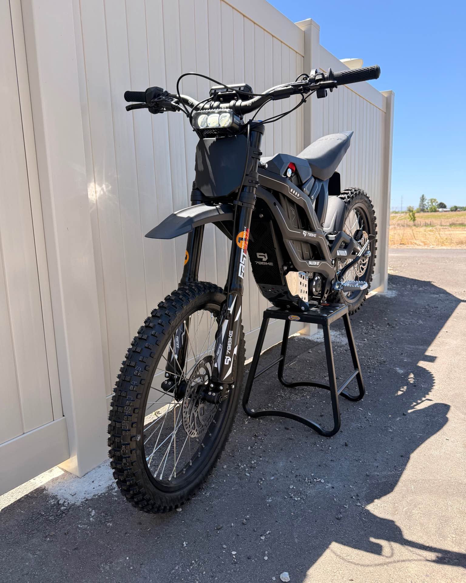 Zeljko Mijatovic Facebook ad: 79Bike Falcon GT