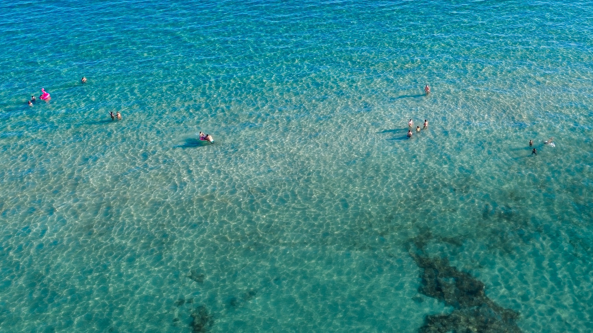 Volito Hotel Facebook ad: Discover the true sea of Salento, far from…