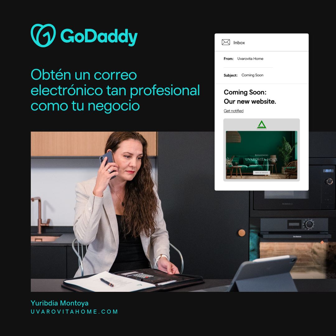 GoDaddy España Facebook ad from May 8, 2026