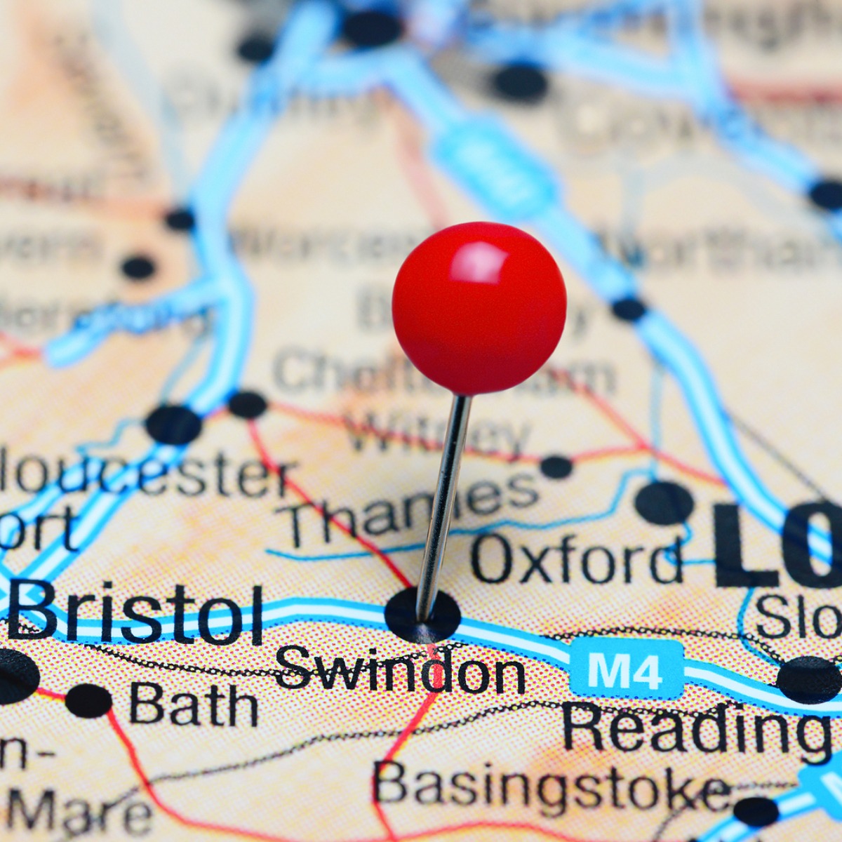 Your Local Financial Advice Facebook ad: Free Pension Consultation in Swindon & Surrounding SN…