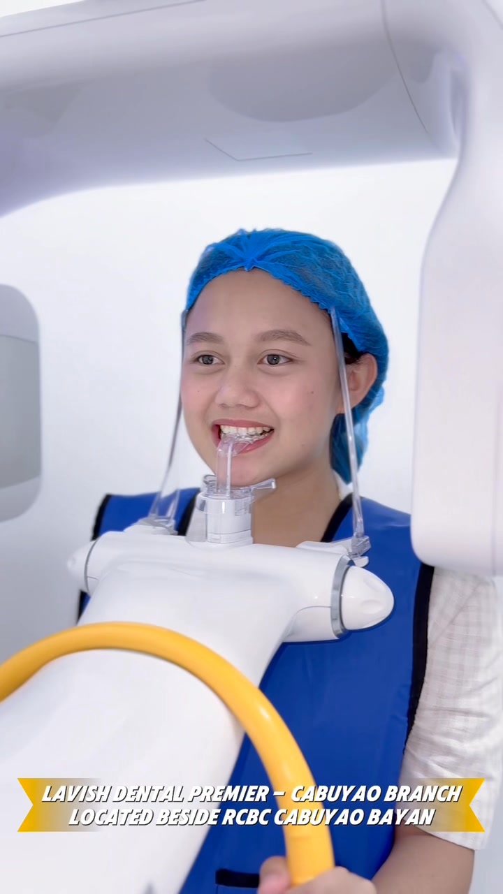 Lavish Dental Premier Facebook ad: 𝗡𝗲𝗲𝗱 𝗮 𝗽𝗿𝗲𝗺𝗶𝘂𝗺 𝗯𝘂𝘁 𝗮𝗳𝗳𝗼𝗿𝗱𝗮𝗯𝗹𝗲…