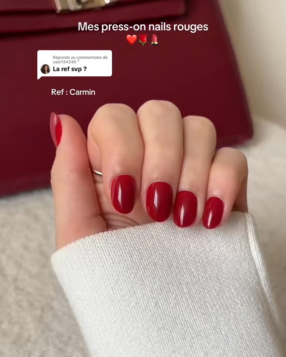 Faux Ongles - Roxy Nails Paris Facebook ad: Nº1 des Faux Ongles Réutilisables