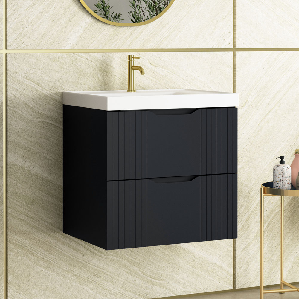 Bathshed Facebook ad: Clearance now live.