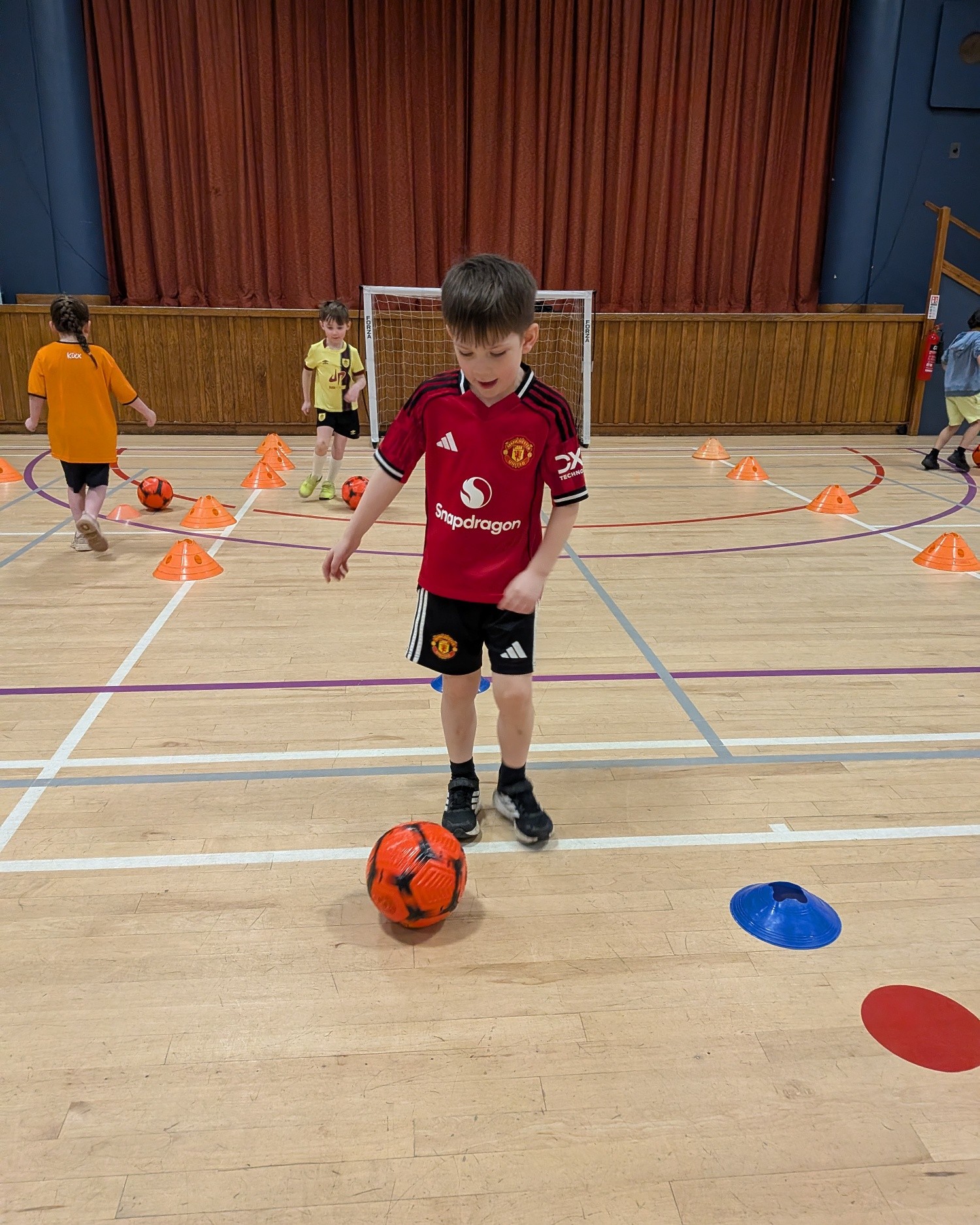 Kixx Rochdale Facebook ad: Football Academy for Kids | Kixx