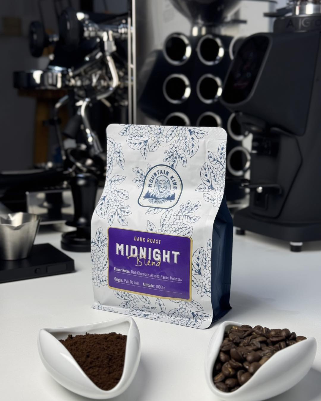 Mountain King Coffee Facebook ad: Coffee Beans နဲ့ ကုန်ကြမ်းကောင်းတွေကို တစ်နေရာတည်းမှာ…