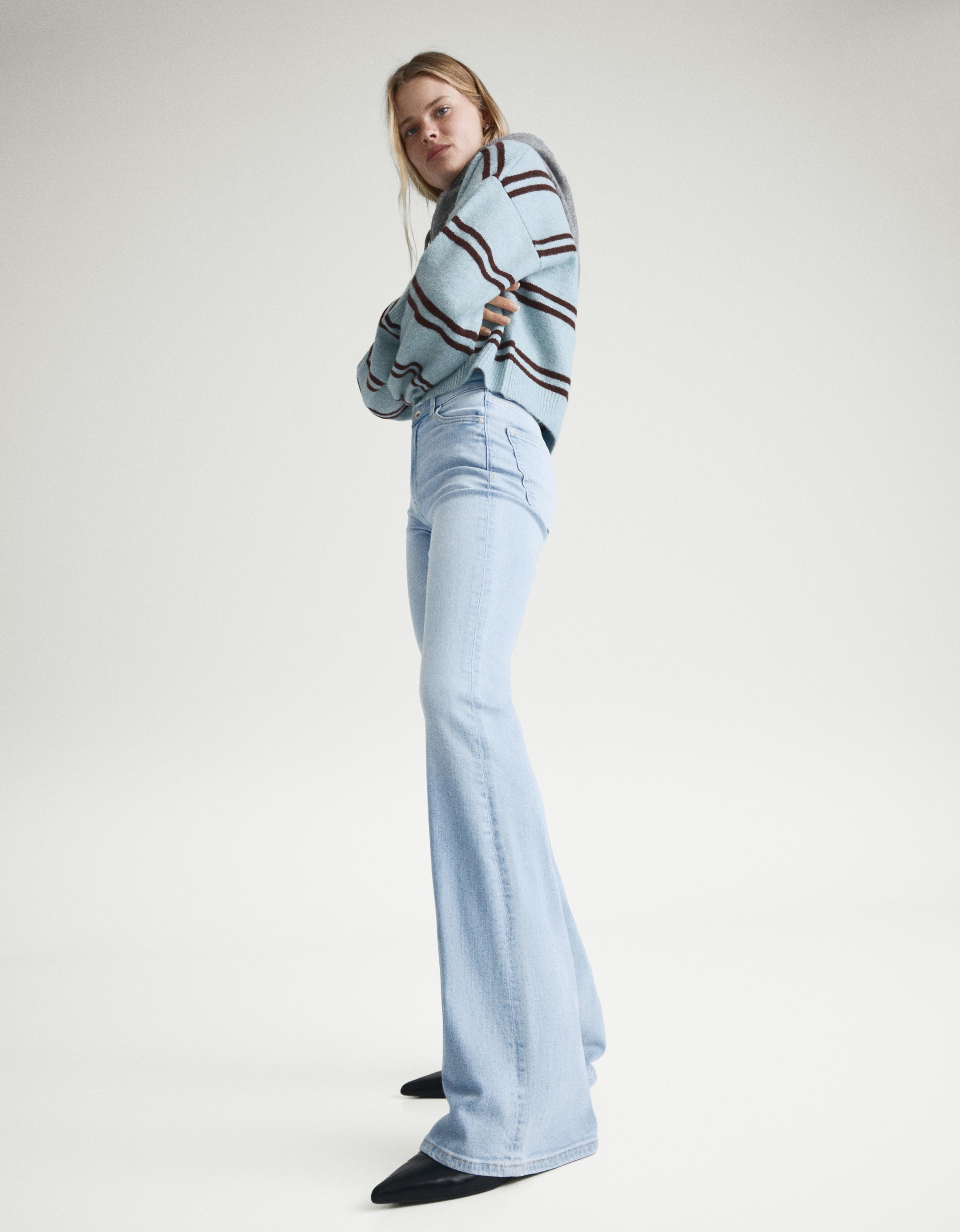 Bershka Facebook ad