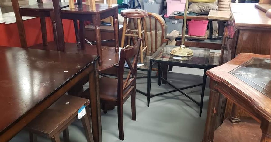 4R Home Thrift Bismarck Facebook ad: We are a ND Local Thrift shop that…
