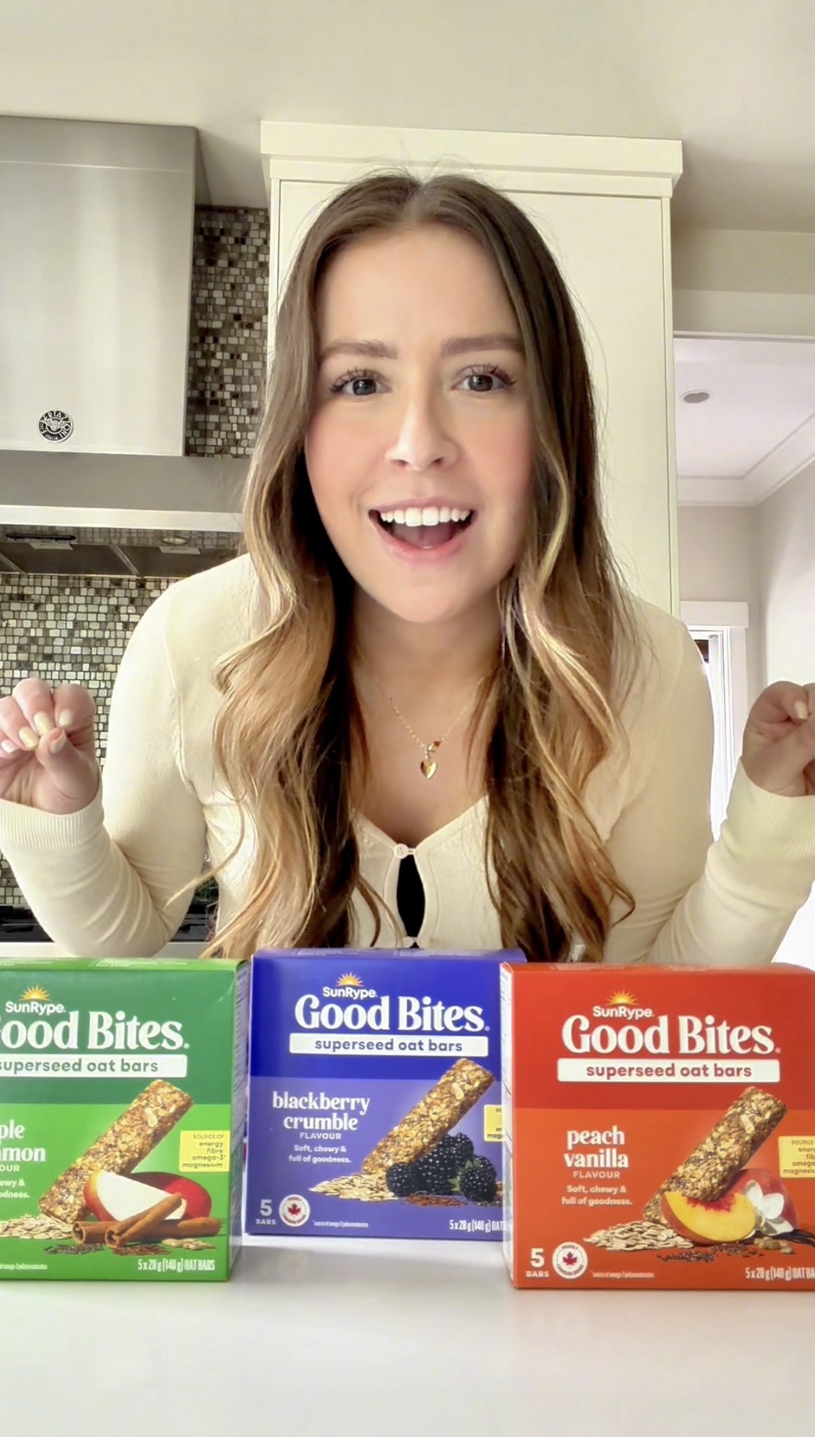 SunRype Facebook ad: Meet the bars that raise the snacking bar