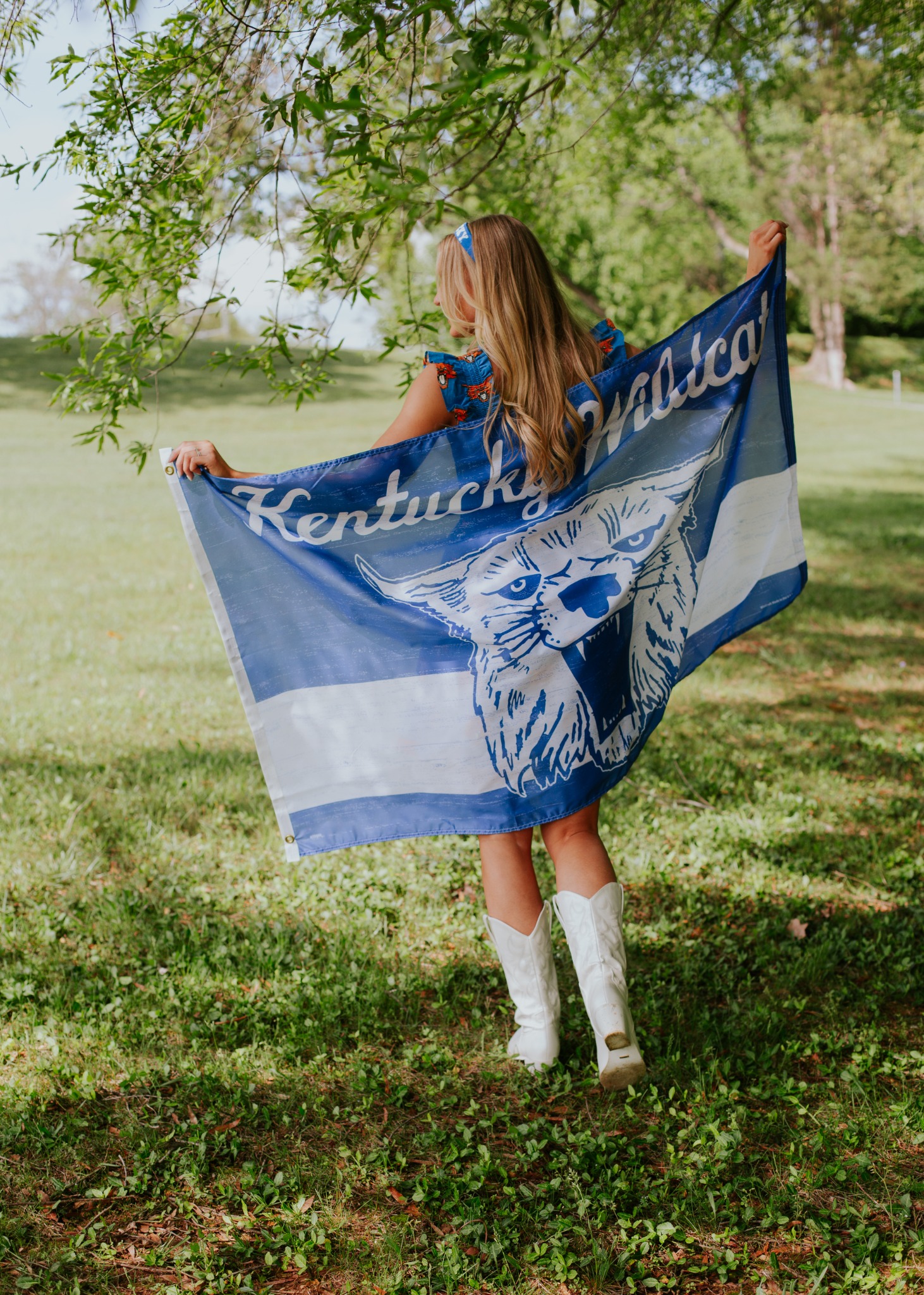 Alumni Hall Kentucky Facebook ad: Shop Kentucky Gear At Alumni Hall!