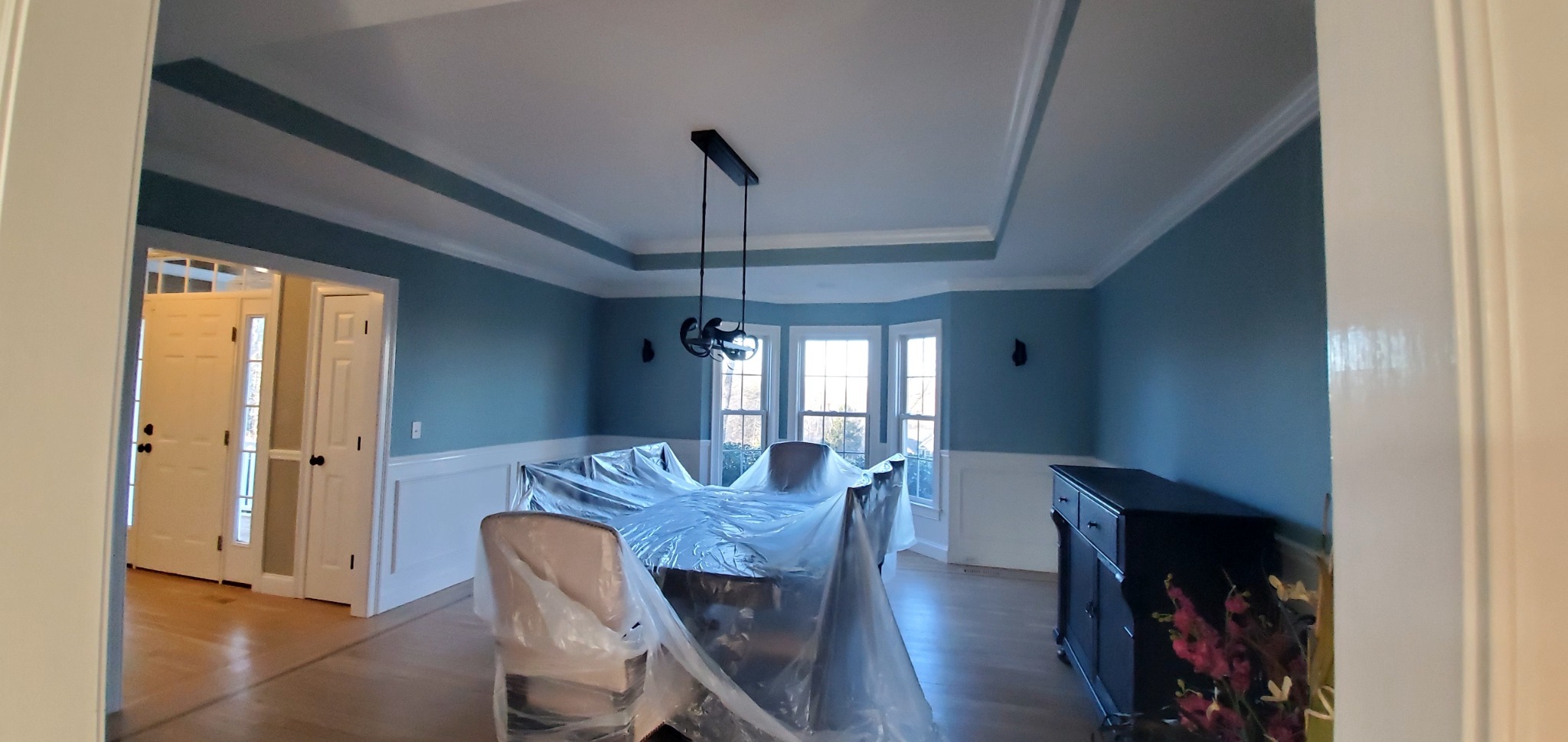 KM&M Enterprises LLC Facebook ad: $499/Room Winter Painting Special