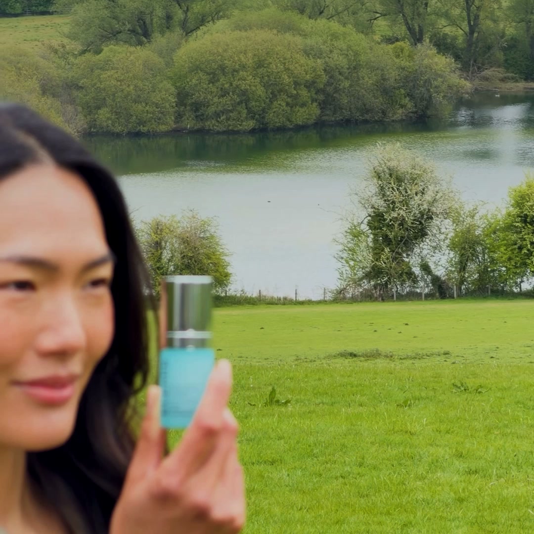 Elemis Facebook ad: NEW Pro-Collagen Future Restore Eye Serum