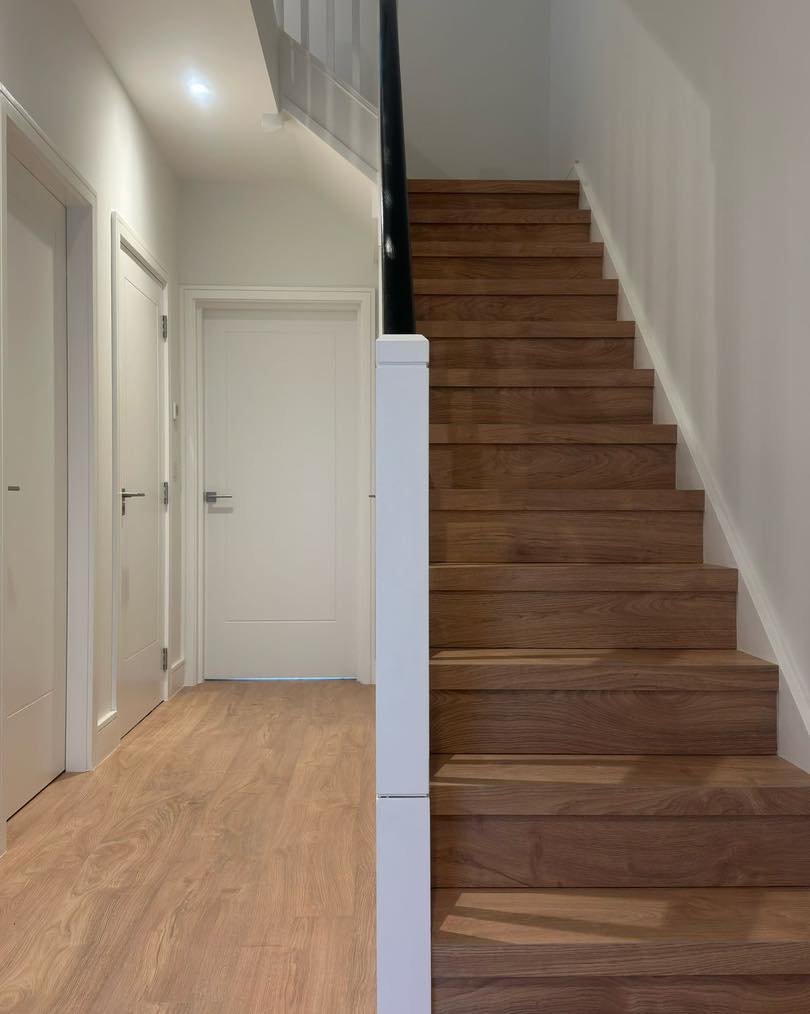 Hamptons Flooring Facebook ad: Full Home Transformation, 100% Waterproof Laminate…