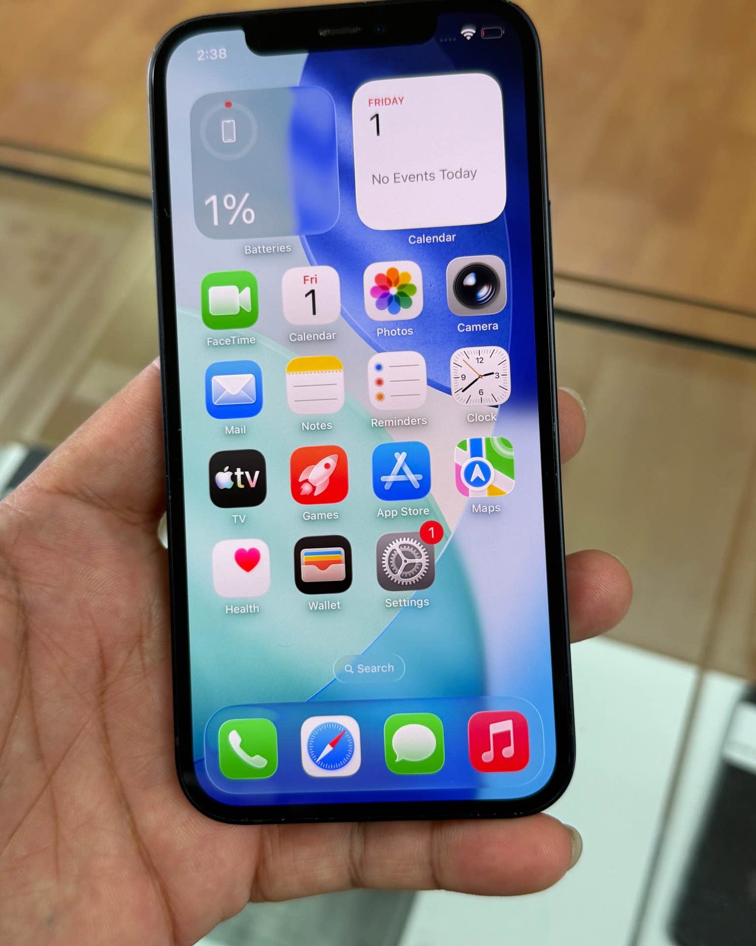 Techlord Sushil Facebook ad: iPhone 12 128Gb on special