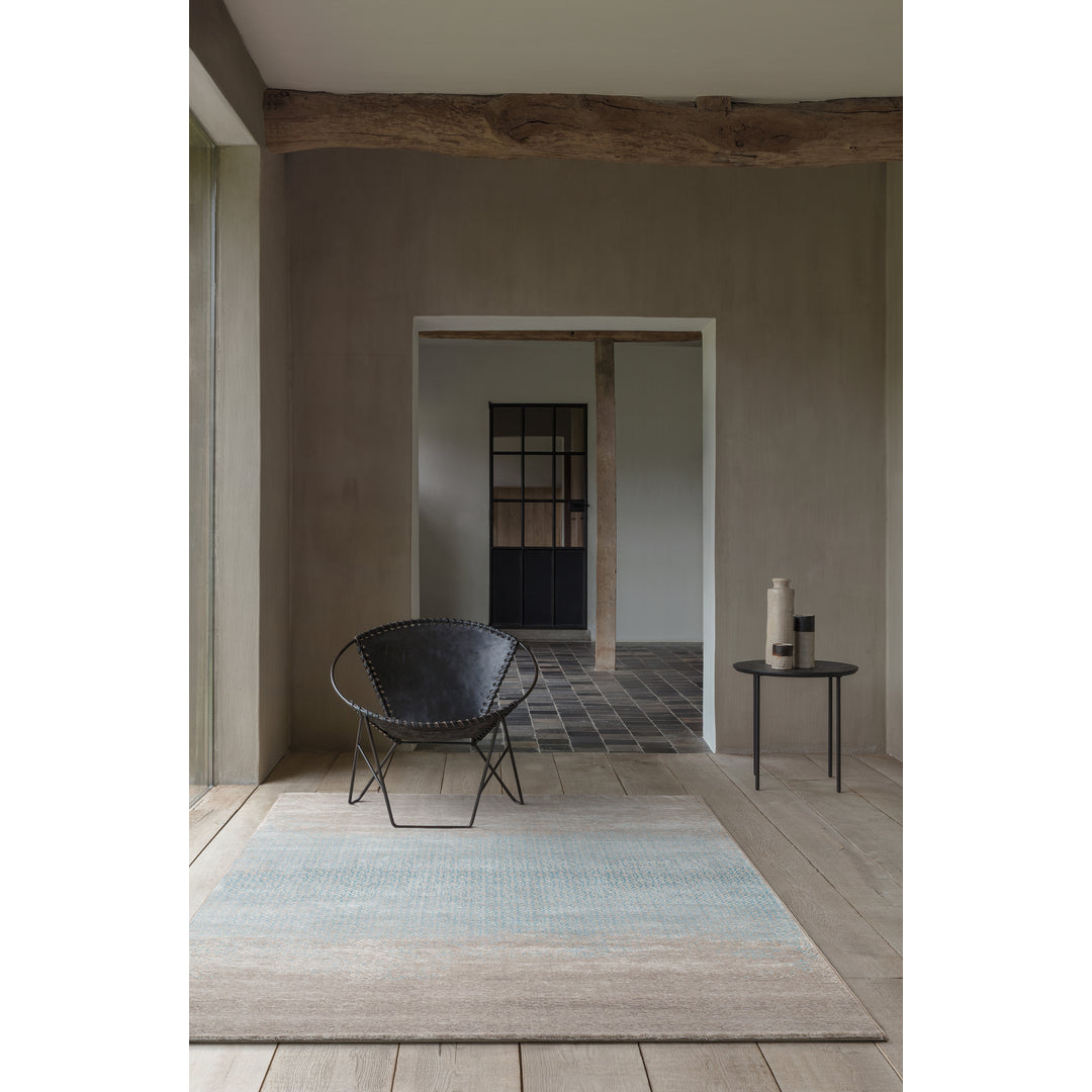 RUGS VOGUE Facebook ad: سجاد فاخر بتصاميم استثنائية, تسوّق أونلاين أو من…