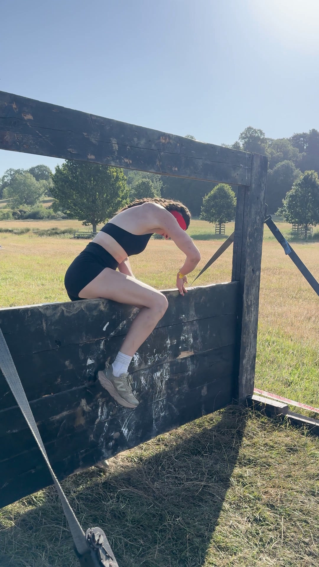 Spartan Race France Facebook ad: La persévérance et le travail finissent toujours par payer!