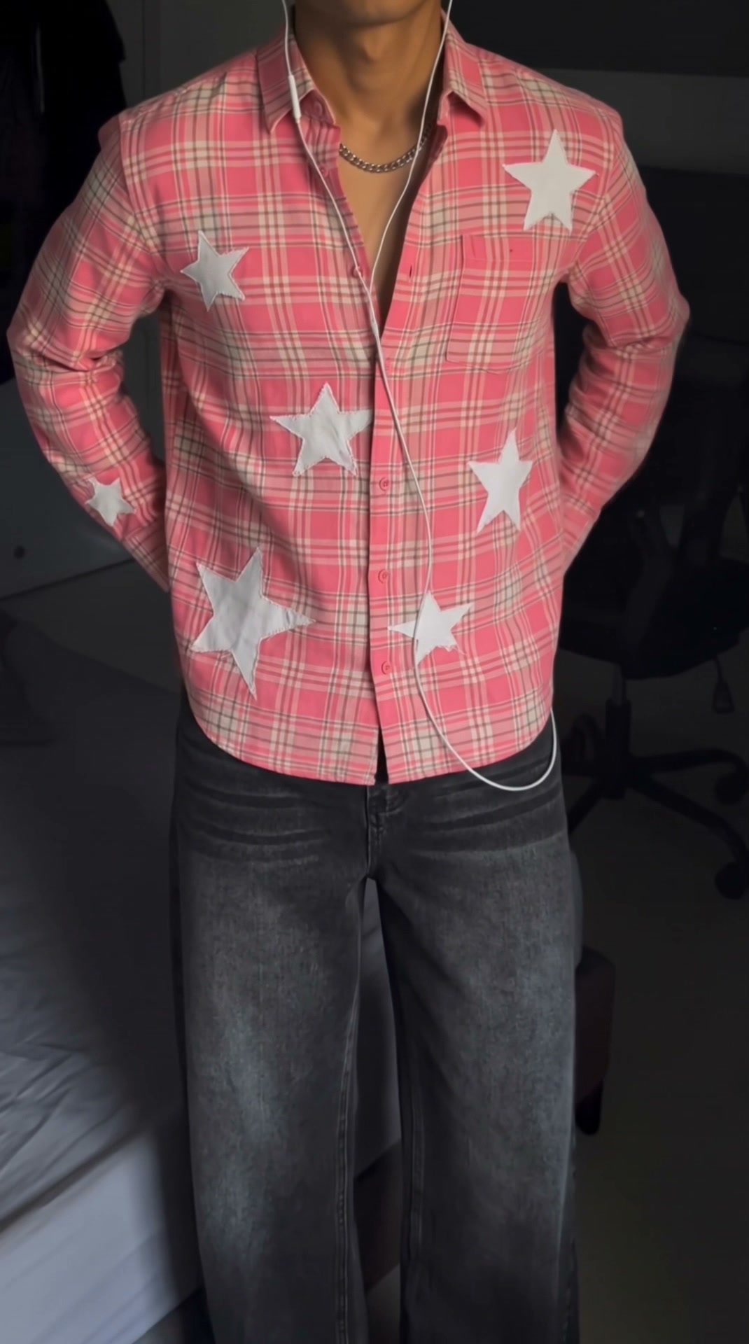 Bomaachiii Facebook ad: The Shirt That Steals The Look