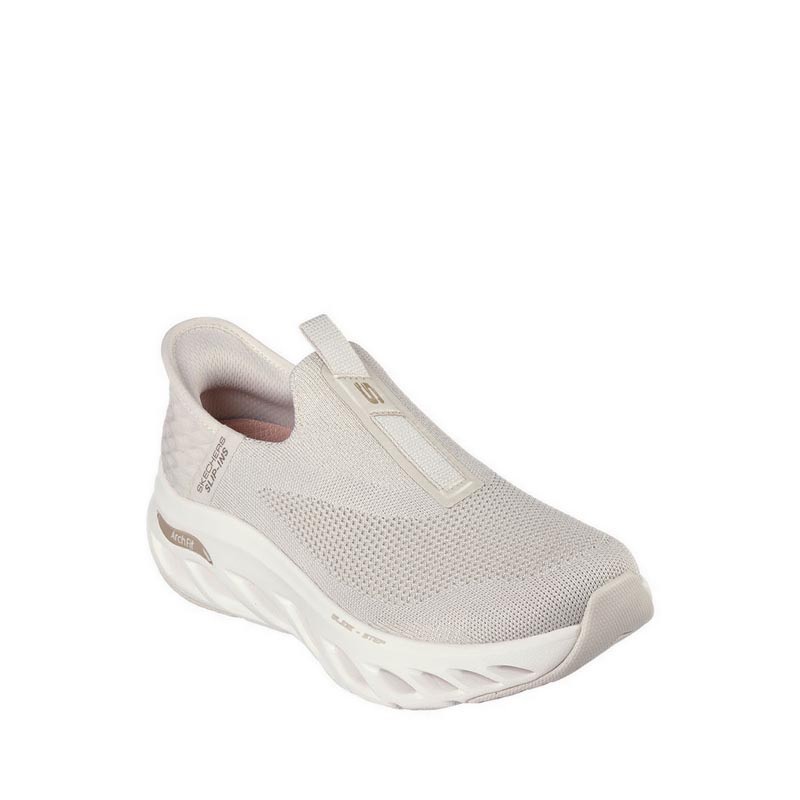 SKECHERS Facebook ad