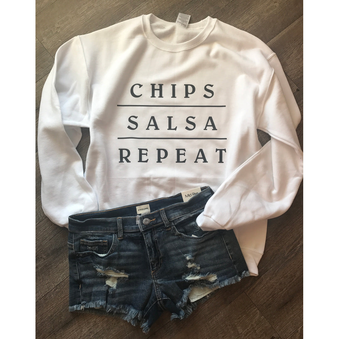 Mavictoria Designs Facebook ad: STOP WEARING BORING GRAPHIC TEES.