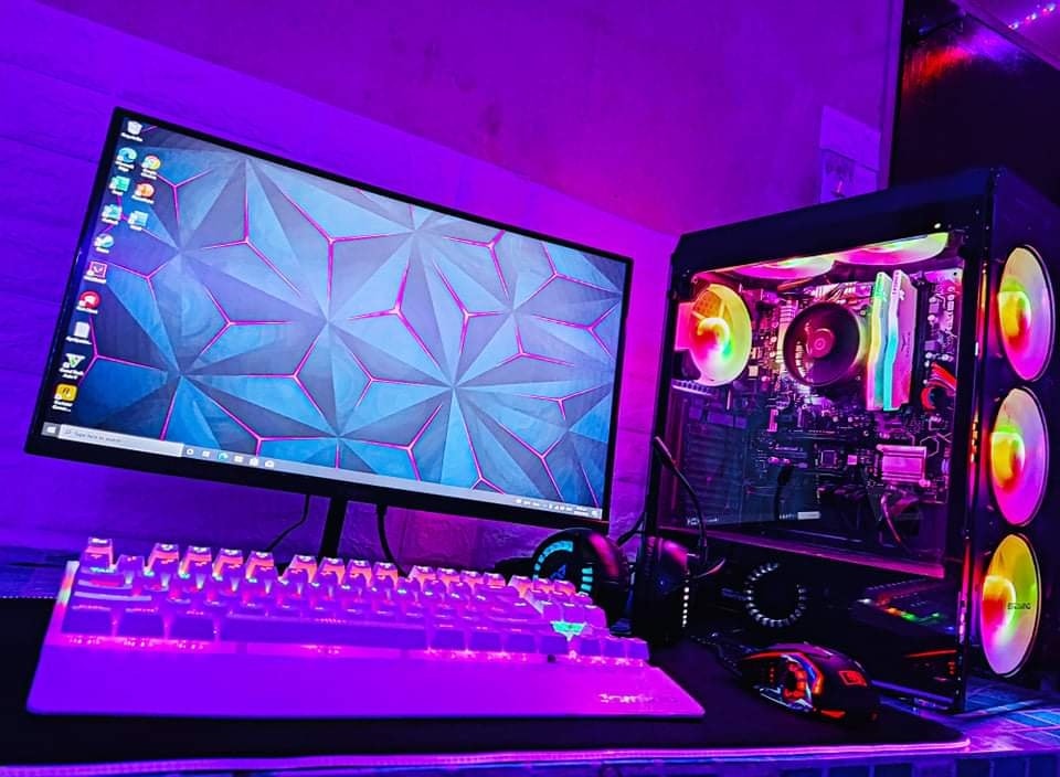 Mr. PC Cebu Facebook ad: We offer a wide range of computer sets…