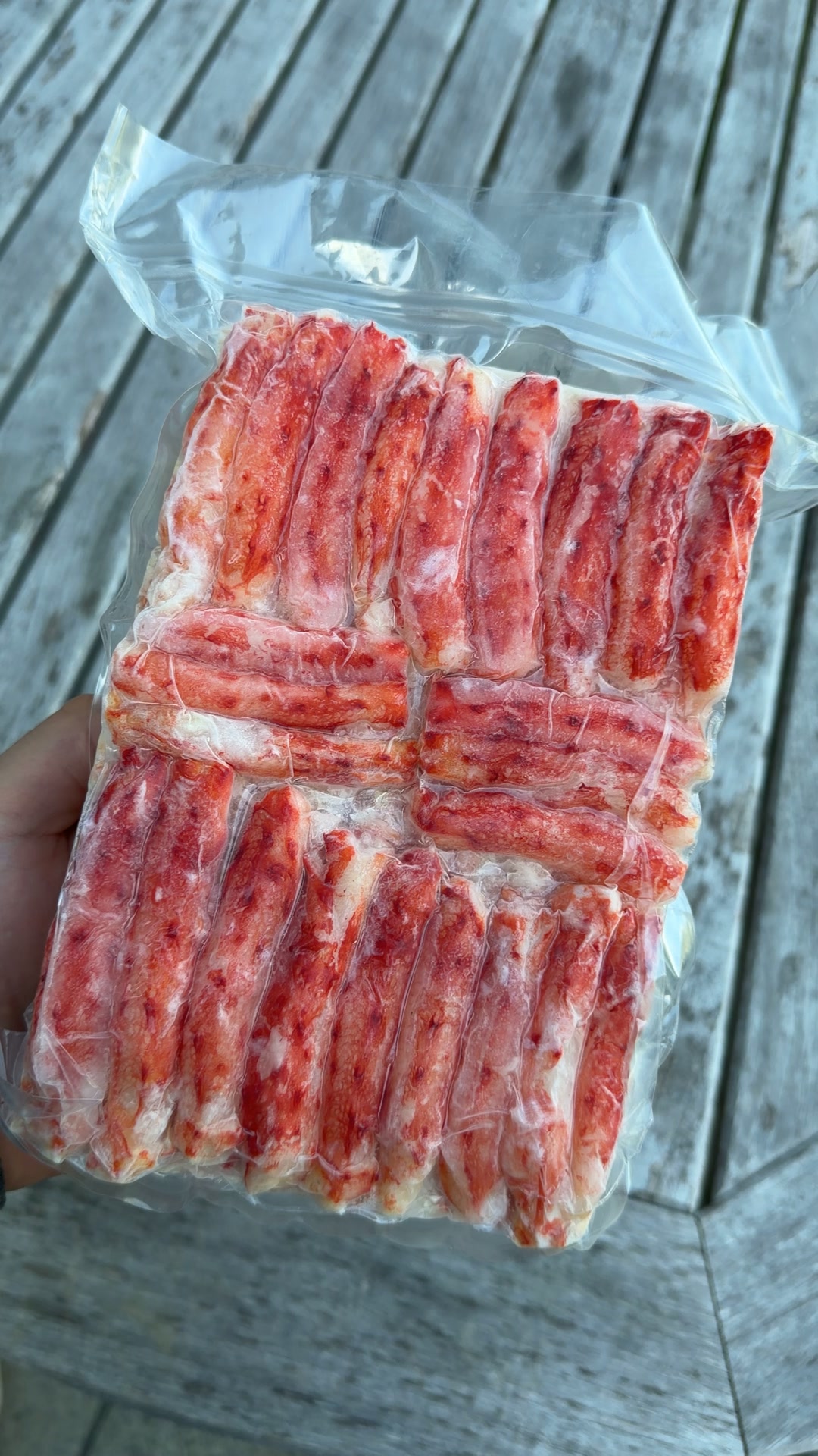 PrimeFish Seafood Co. Facebook ad: KING CRAB MEAT IS AVAILABLE NOW