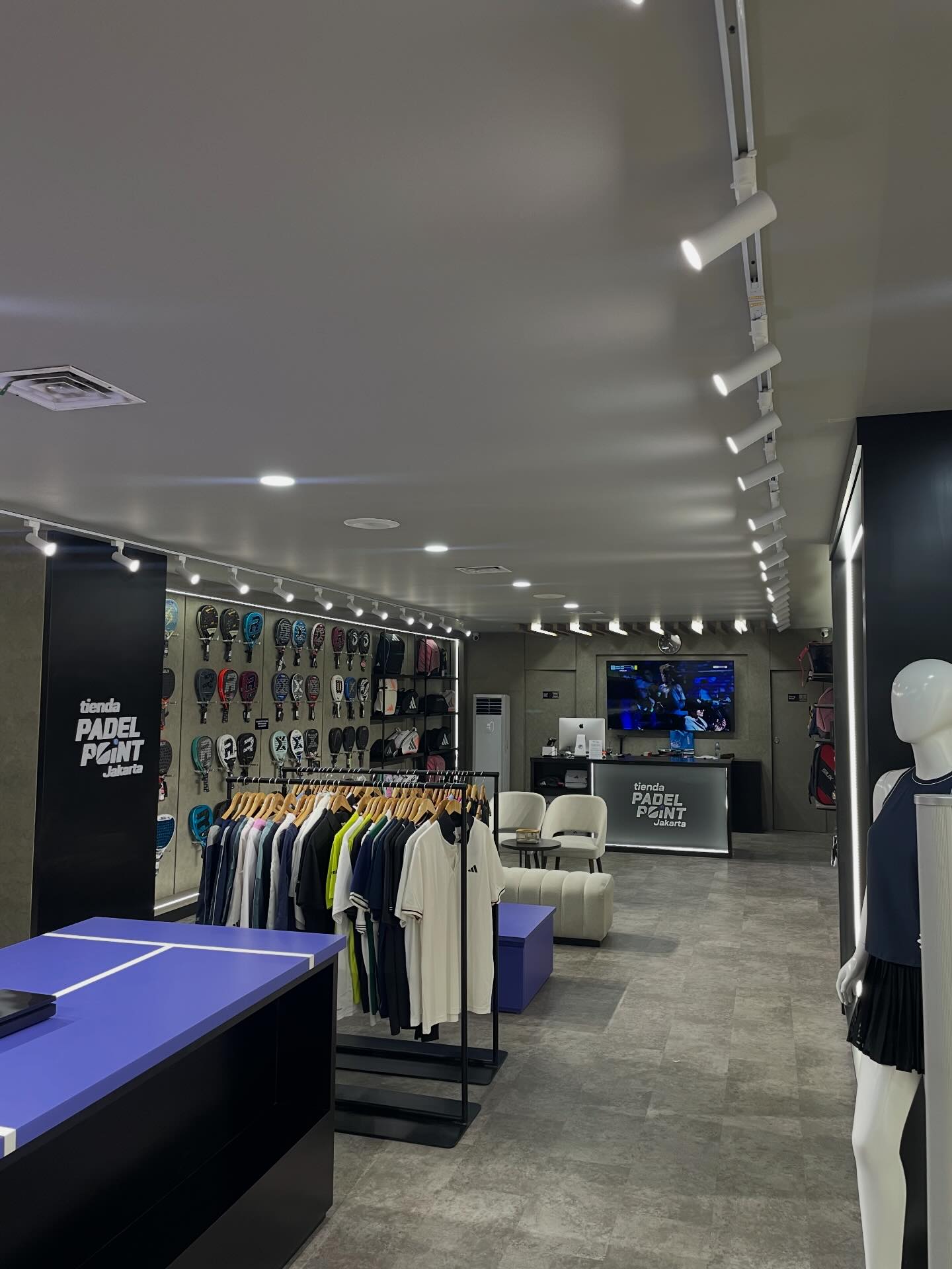 Tienda Padelpoint Jakarta Facebook ad: What can you find at Tienda Padel Point…