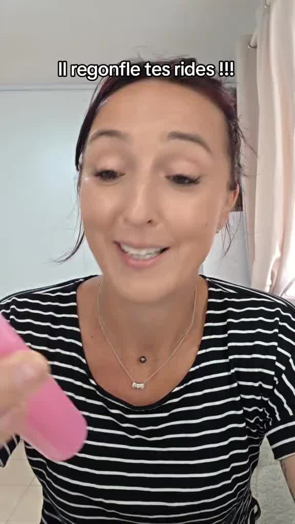 Jolietoile Facebook ad: Le Petit Stick Beauté Qui Simplifie Tout