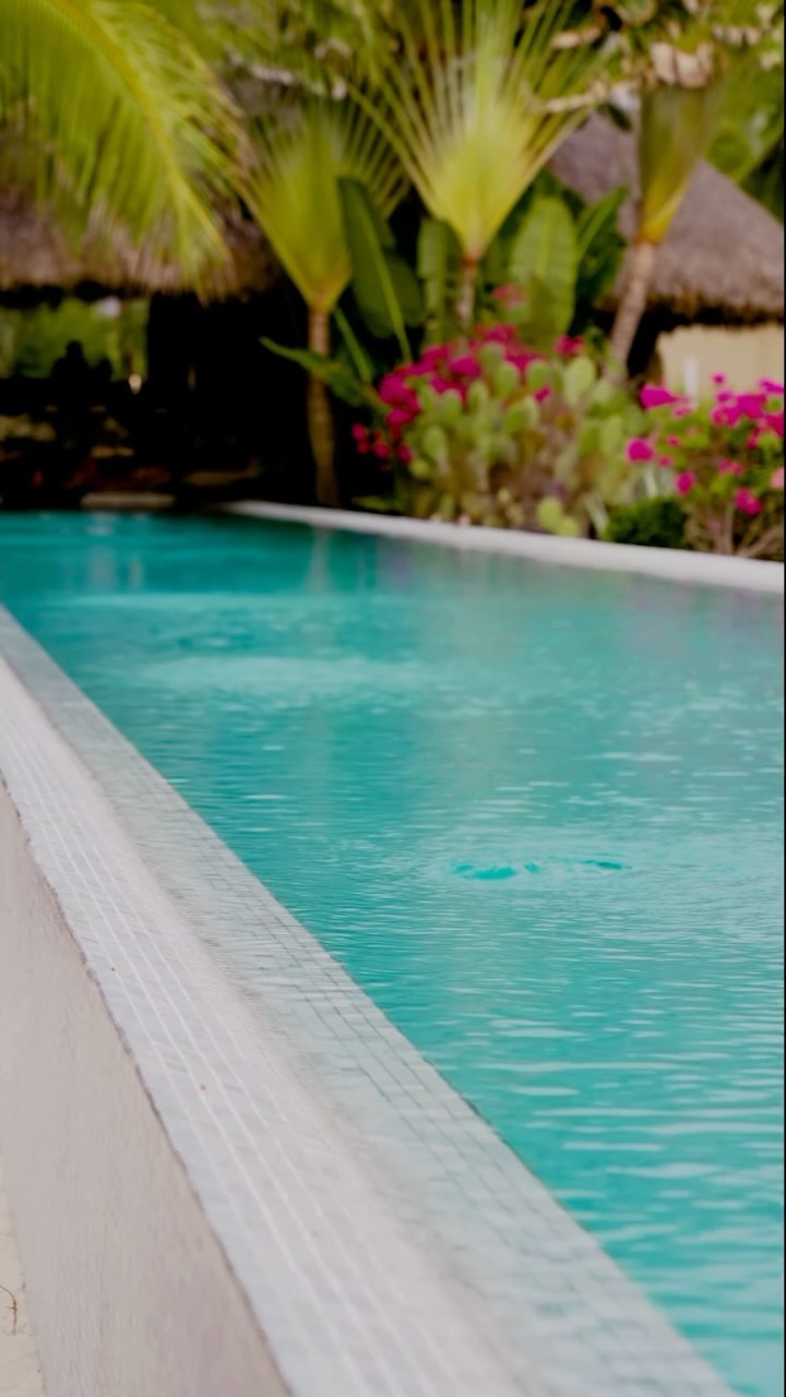 Samora Luxury Resort Facebook ad: Espacios que transmiten paz y tranquilidad en todo…