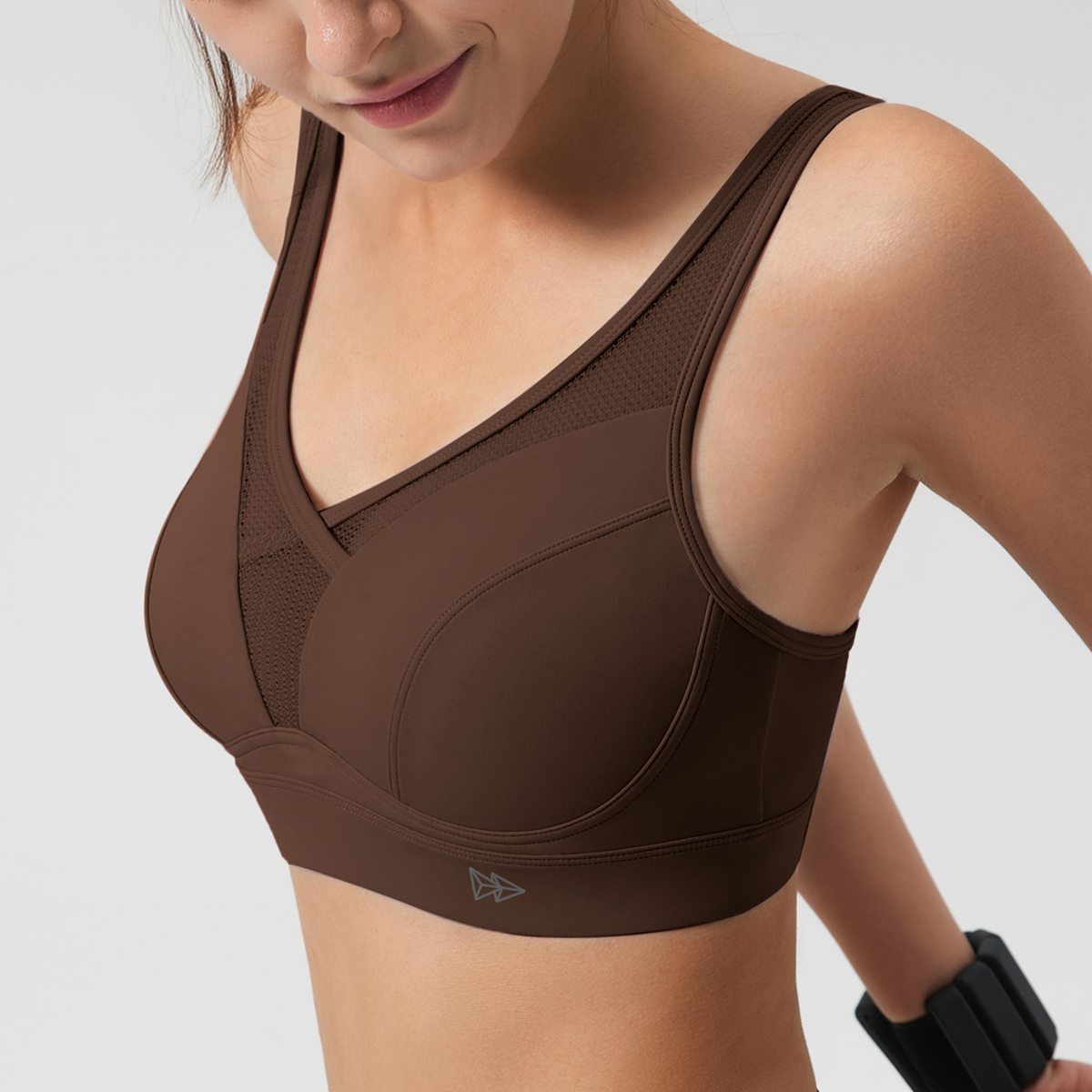 Yvette Facebook ad: Non-removable molded cups