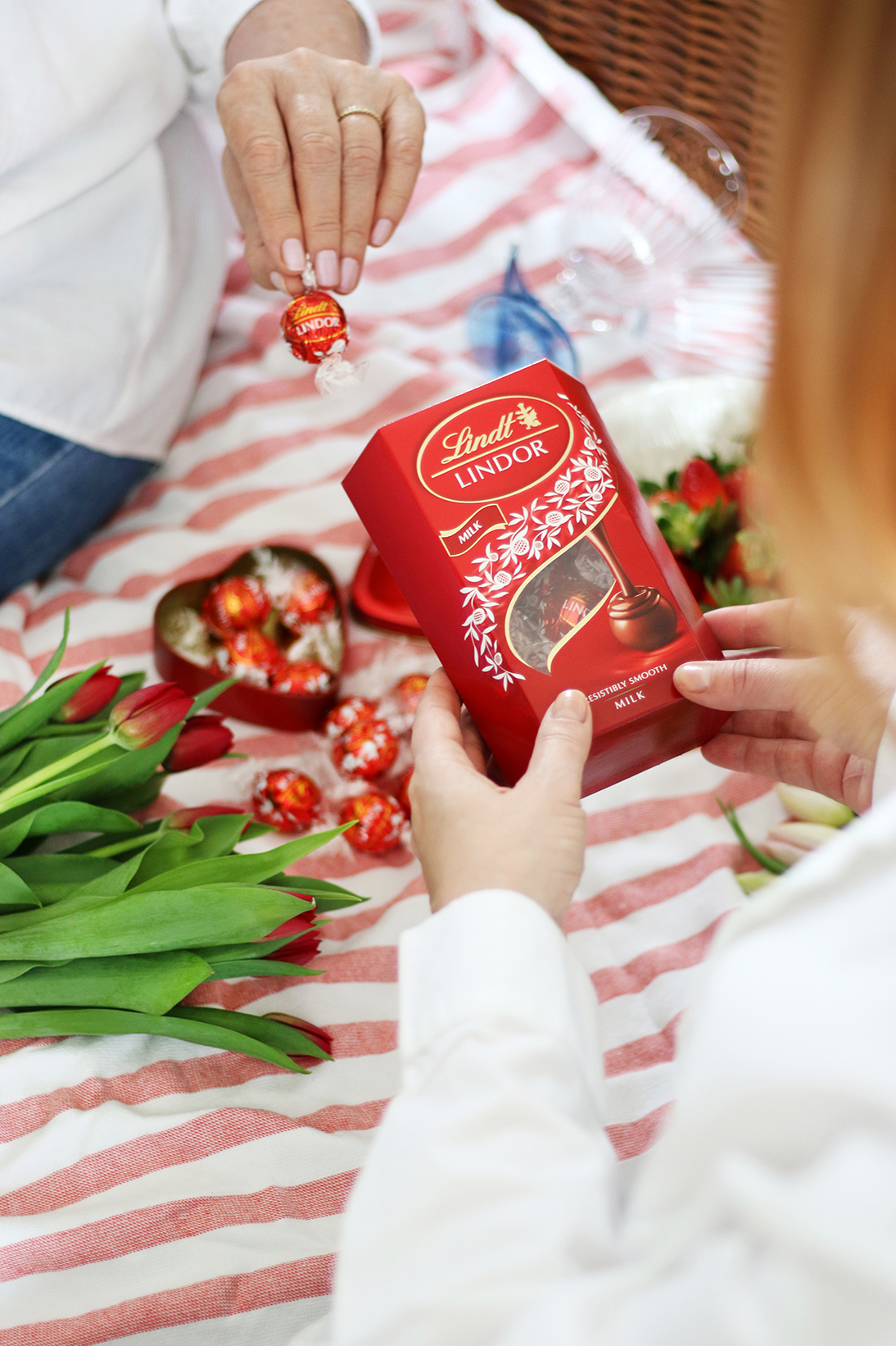 Lindt Facebook ad