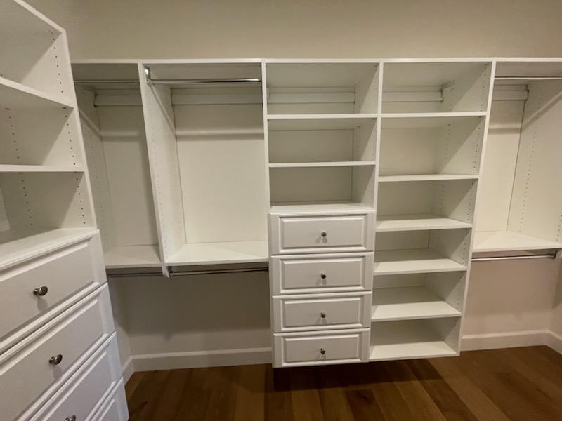 Closets Northwest, Inc Facebook ad: Book a FREE Closet consultation today!