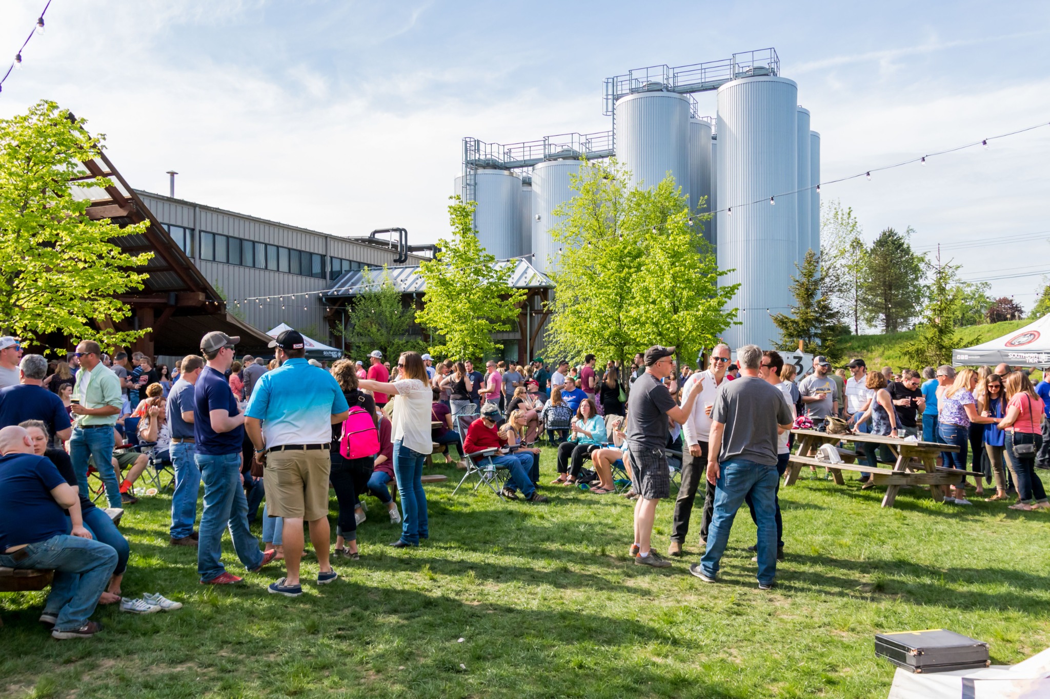 Chautauqua County Visitors Bureau Facebook ad: Raise a Glass in Western NY