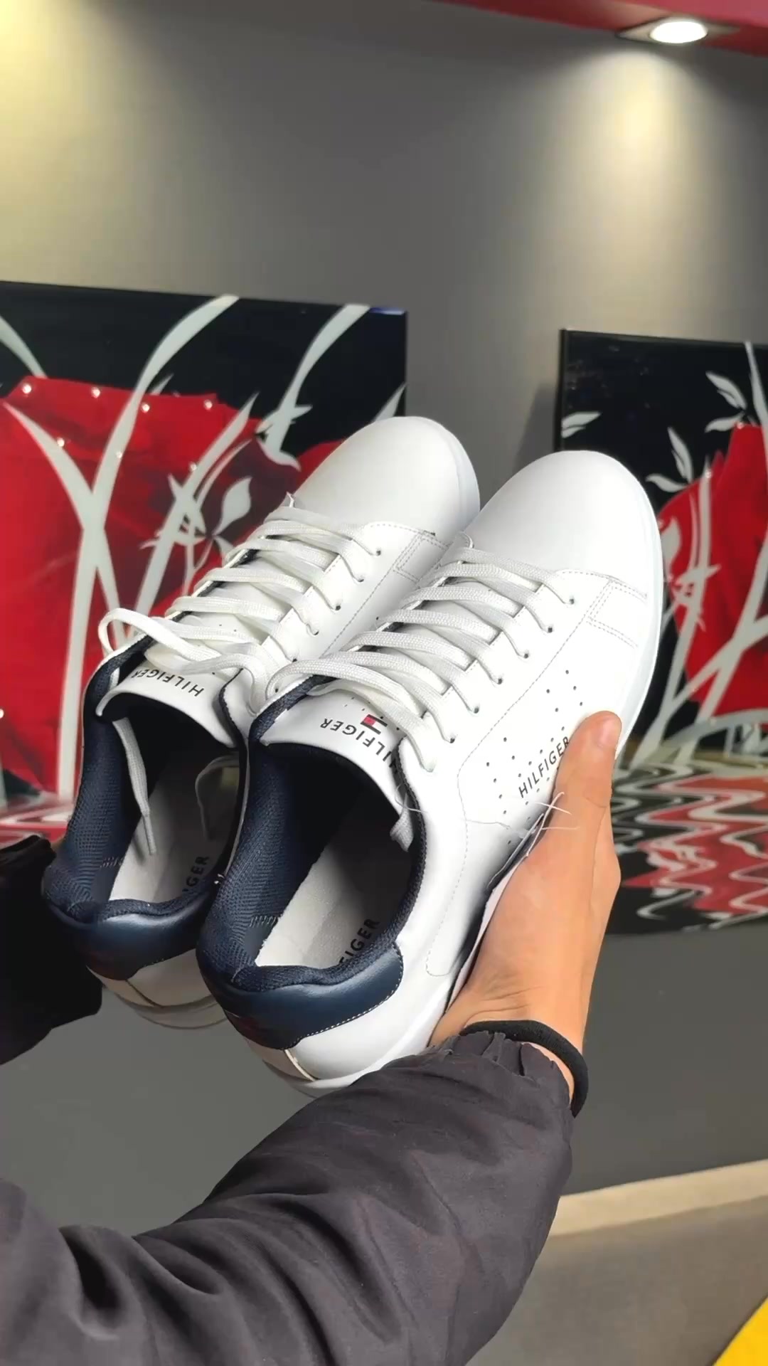 TRUST Shoes Plus Facebook ad: Basket TM Hommes