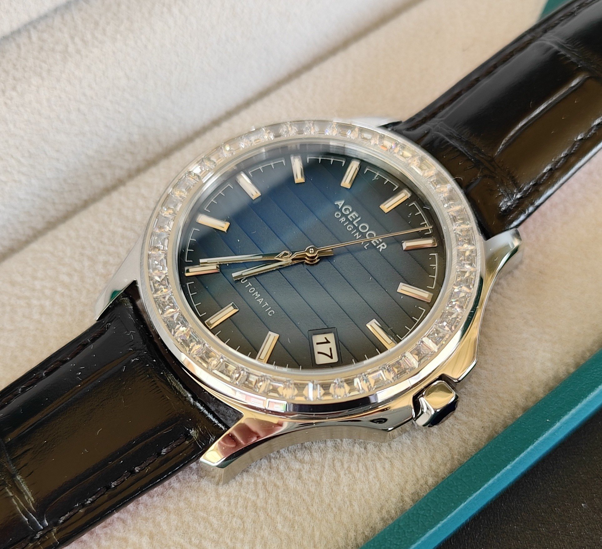 Alis Karabet Facebook ad: AGELOCER Original Baikal Series Automatic Mechanical…