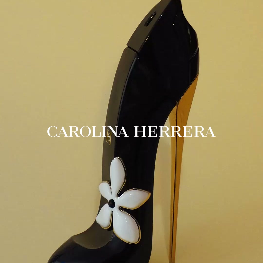 Notino.ua Facebook ad: CAROLINA HERRERA