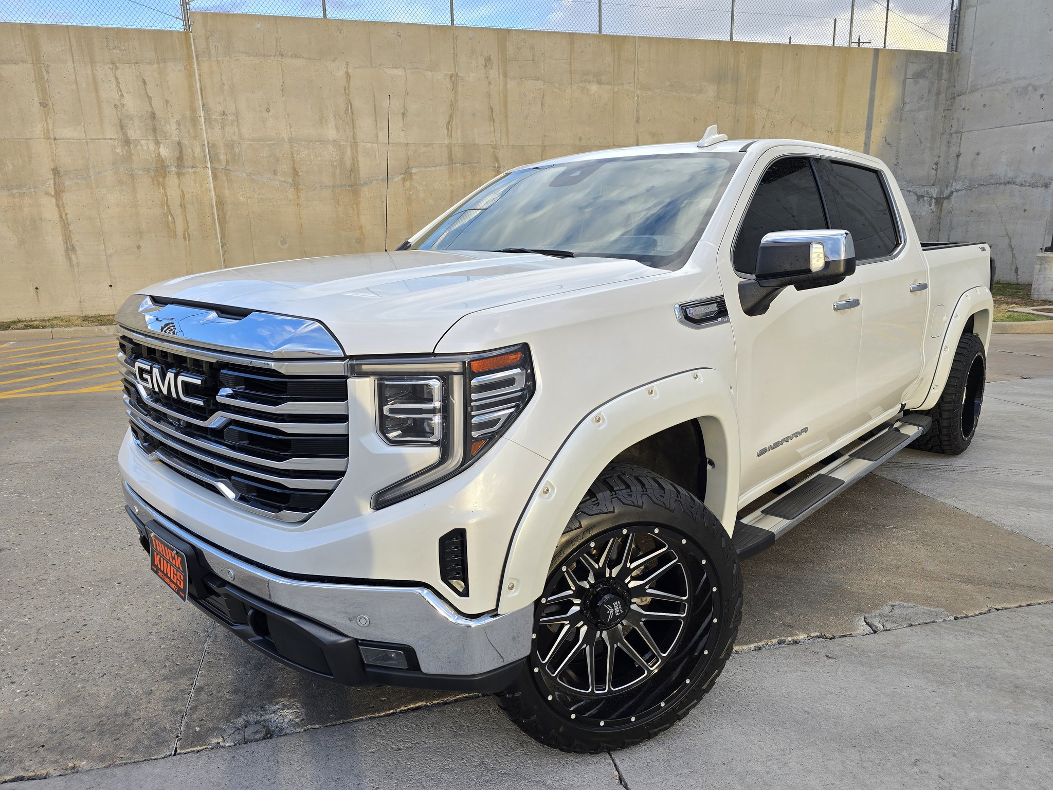 Truck Kings Facebook ad: Used Trucks Dealership In Denver, CO | Truck Kings