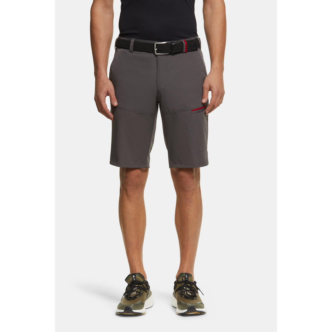 MEYER Facebook ad: Discover all the new Bermudas from MEYER online…