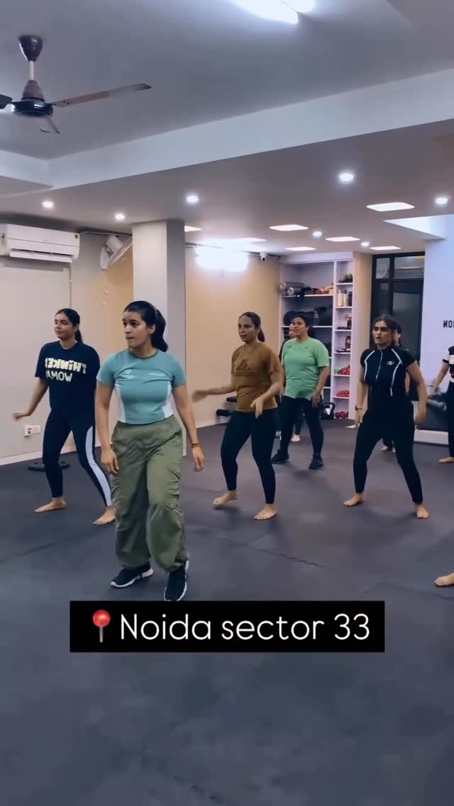AR ELITE FIT Facebook ad: Transform Your Body at One of Noida’s Best…