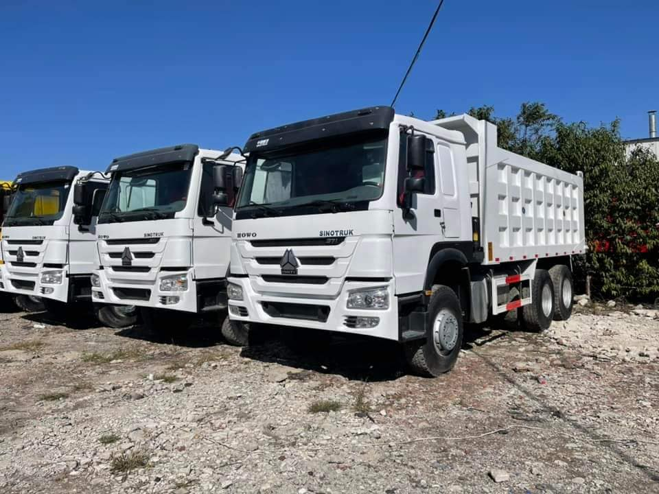 Shandong Huakang Vehicle Manufacturing Co., Ltd. Facebook ad: HOWO 371, Heavy-Duty Dump Truck for Earthmoving