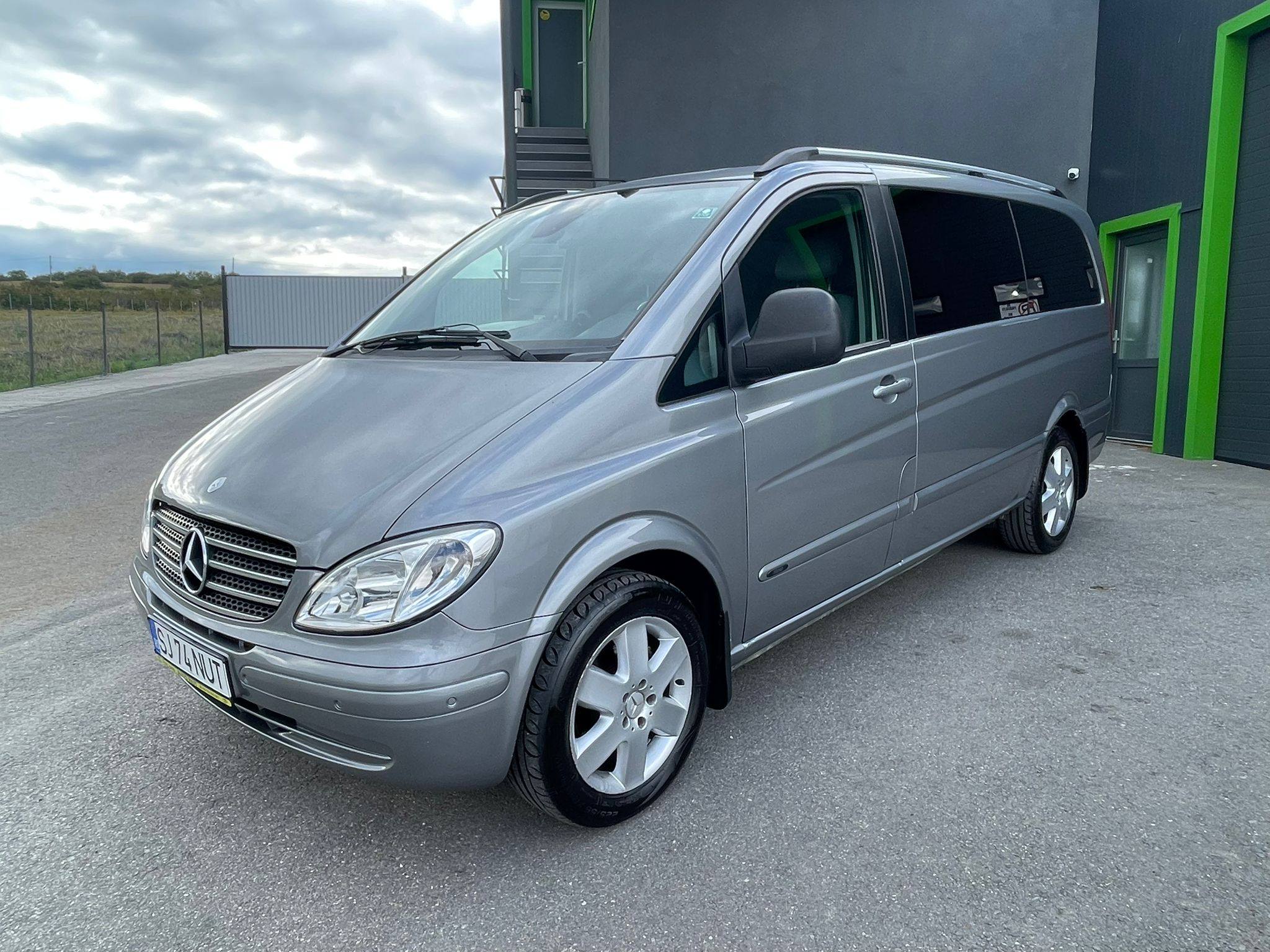 Auto Nut Facebook ad: MERCEDES VIANO 2.2 cdi Euro 4