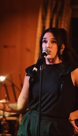 LuxeBand Chicago Facebook ad: Imagine this at your wedding: Your favorite songs…