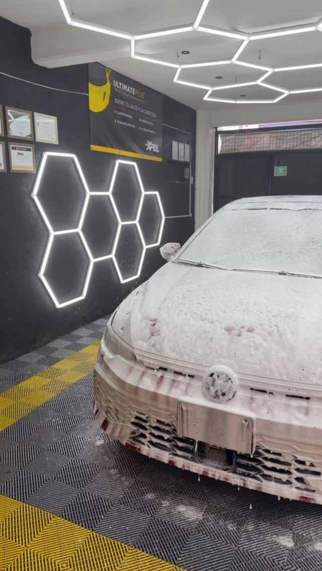 GL car Garage Facebook ad: Gti 2026 a Ceramico Gtechniq Csl + Exo