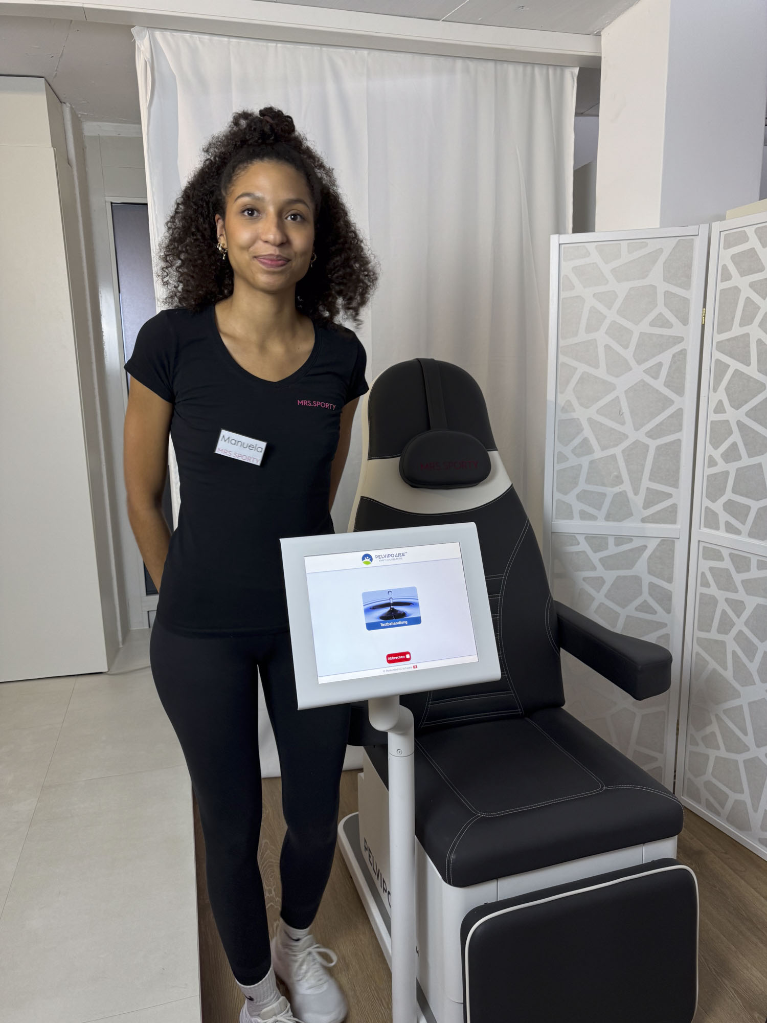 MyPelvi Berlin-Weißensee Facebook ad: Gratis-Behandlung sichern & Beckenboden aktivieren!