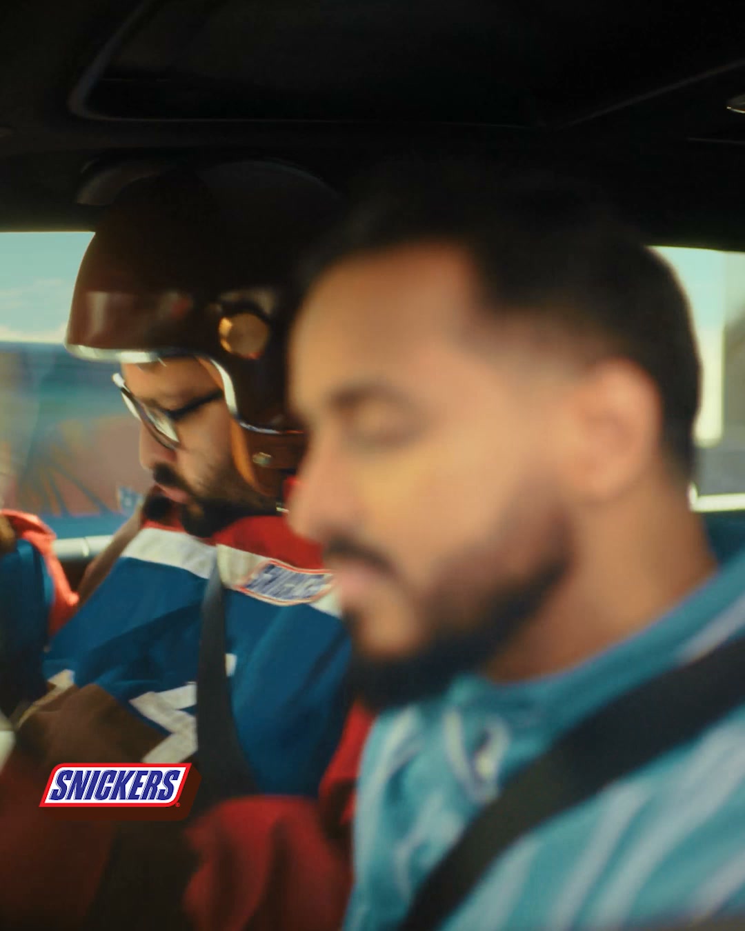 Snickers Arabia Facebook ad: إنت مو إنت وإنت جوعان.