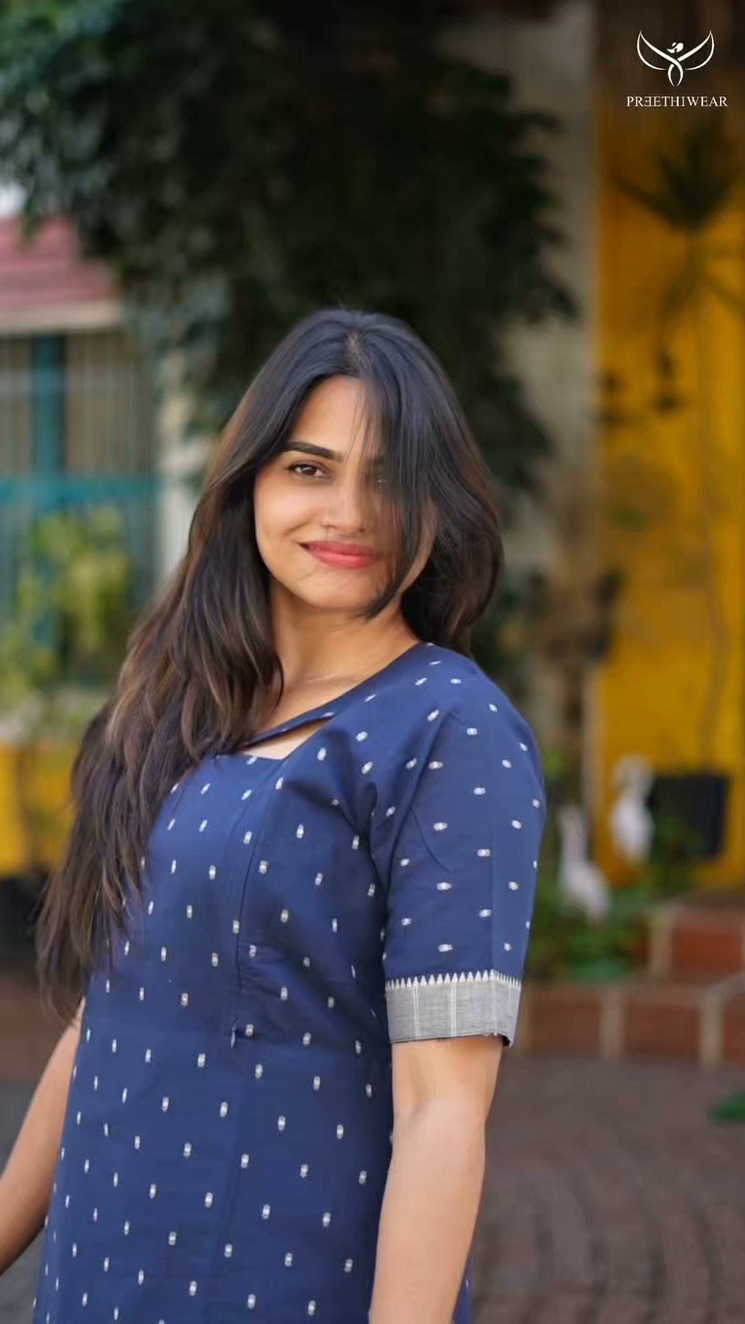 Preethiwear Facebook ad: Find Your Next Favorite Maternity Outfit
