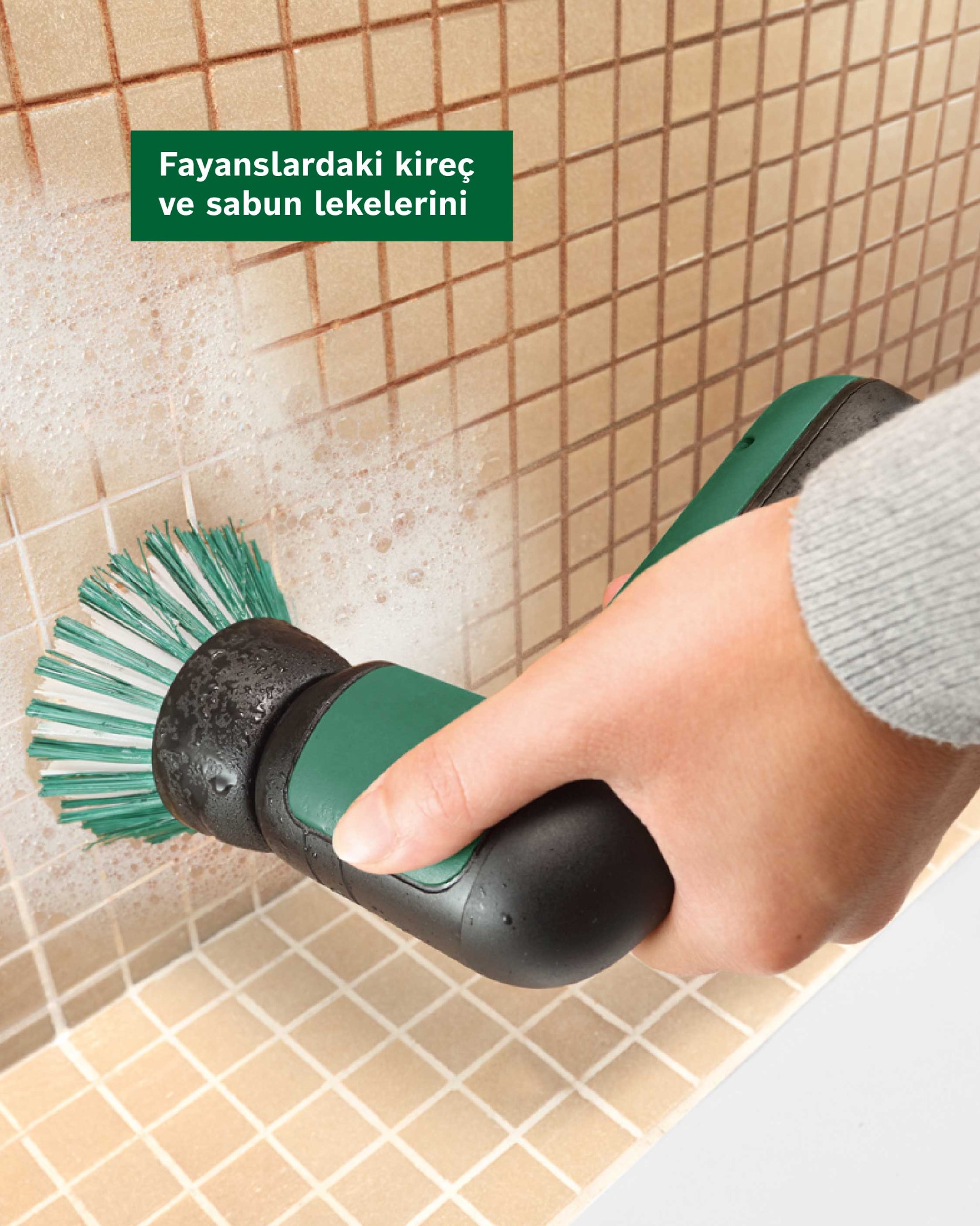 Bosch Türkiye Facebook ad: Temizlikte pratik bir yardımcı arıyorsan, UniversalBrush…