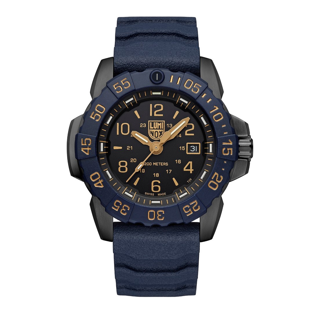 Lion Watches Facebook ad: Ontdek de robuuste en betrouwbare Luminox-horloges bij Lion…