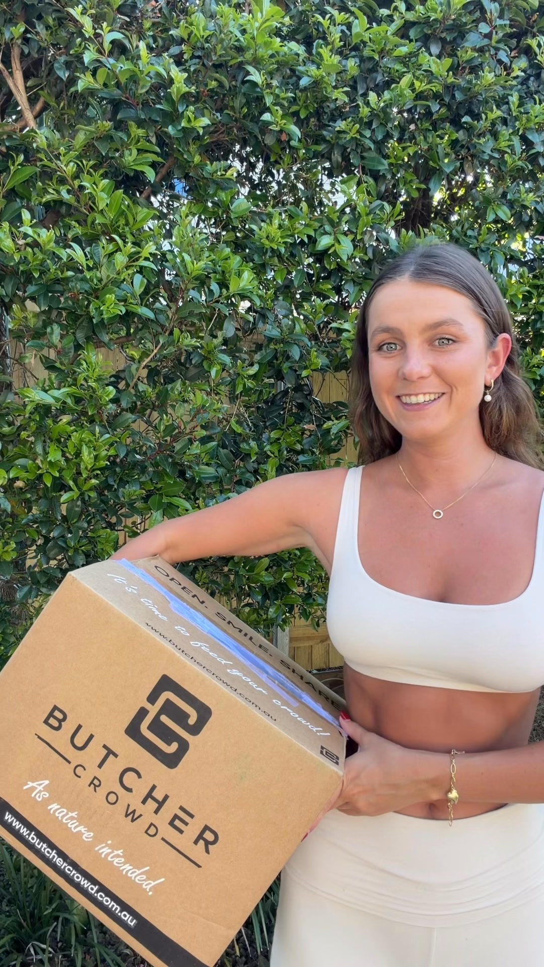 ButcherCrowd Facebook ad: Free $150 Chef's Knife in Your First Box